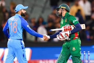 'There's nothing wrong in it' - Former World Cup winner opines on Virat Kohli's fake fielding 